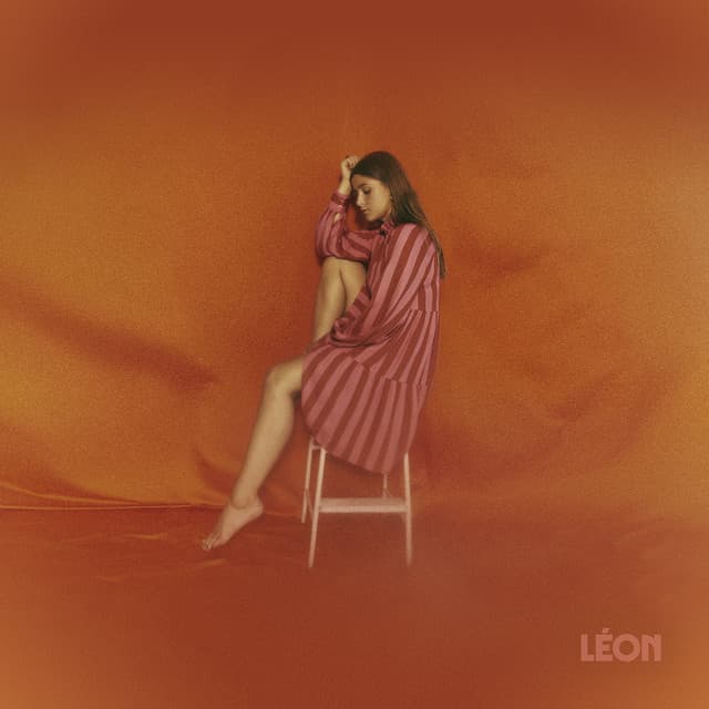 LÉON cover